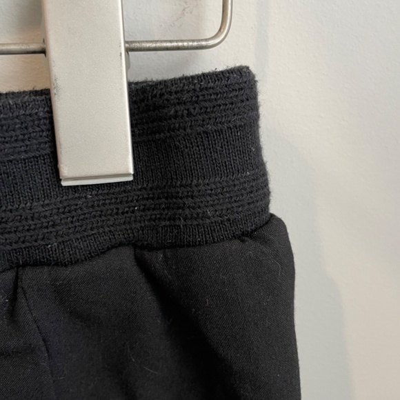 2 pairs mid rise Black pants Size 6 - Picture 3 of 6